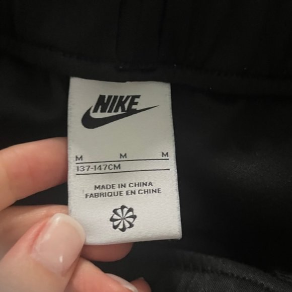 Nike Air Tracksuit Juniors - Black - Picture 10 of 10